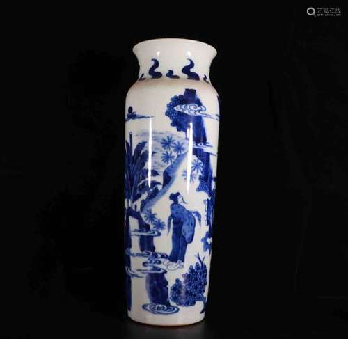 A Chinese Blue and White Porcelain Vase.