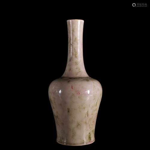A Chinese Porcelain Vase.