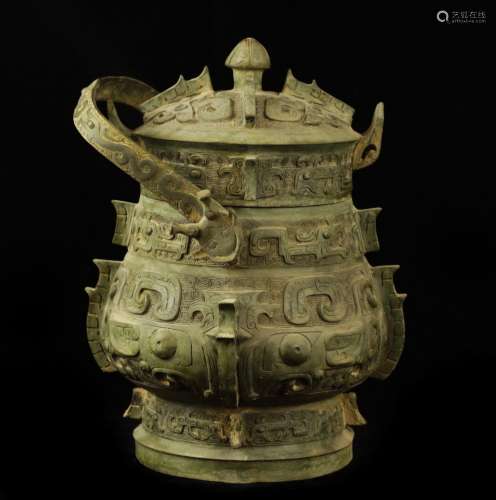 An Ancient Chinese Bronze Vase.