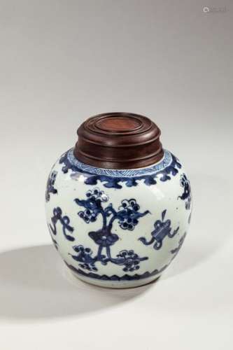 POT À GINGEMBRE en porcelaine, bleu, blanc. Chine…