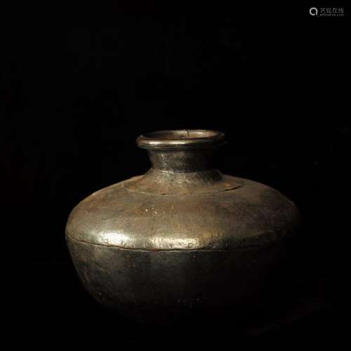 Jarre à eau Alliage de différents métaux Inde, Radjasthan Début XX° siècle.