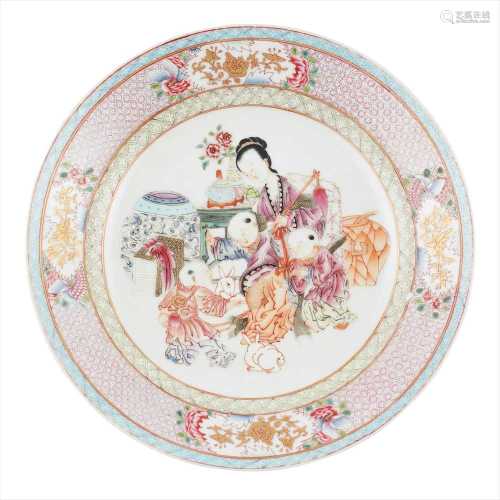 FAMILLE ROSE PLATE QING DYNASTY, 18TH-19TH CENTURY
