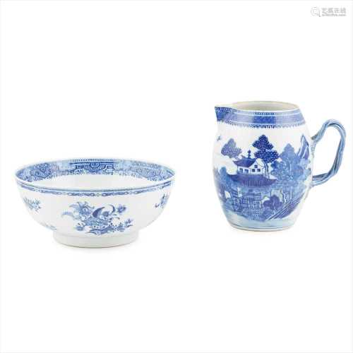 BLUE AND WHITE CHINESE EXPORT JUG AND PUNCH BOWL QING DYNASTY, 18TH-19TH CENTURY