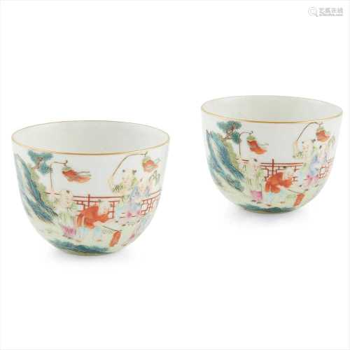 PAIR OF FAMILLE ROSE TEACUPS QIANLONG MARK BUT 19TH CENTURY