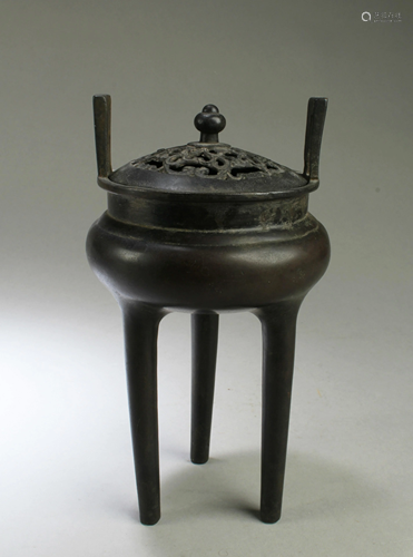 A Bronze Censer with Cover