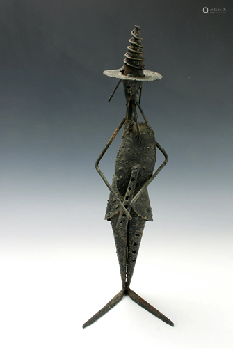 MID CENTURY WELDED BRUTALIST MUSICIAN SCULPT…