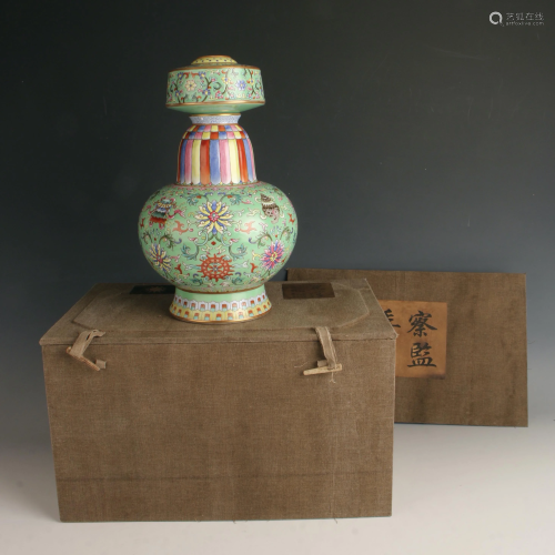 TWO PART GREEN VASE IN PRESENTATION BOX