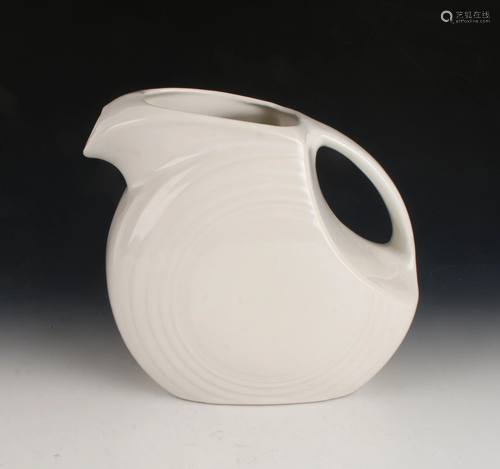 CLASSIC WHITE FIESTA PITCHER