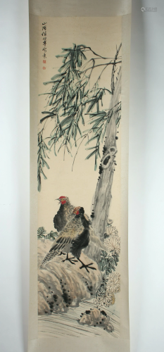 SCROLL OF A ROOSTER AND HEN IN GARDEN