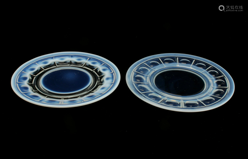 2 RARE OPALINE OPALESCENT PLATES