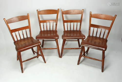 FOUR TURNED WOOD FARMHOUSE CHAIRS