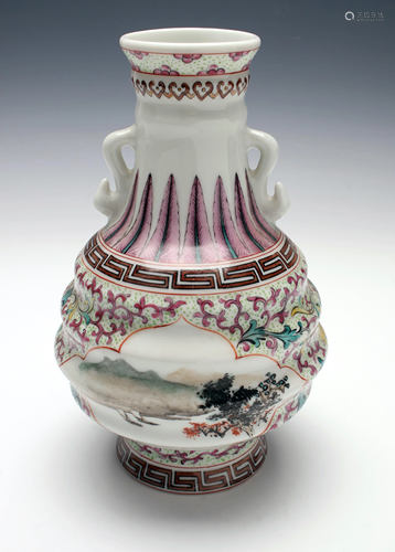 CHINESE PORCELAIN LANDSCAPE VASE