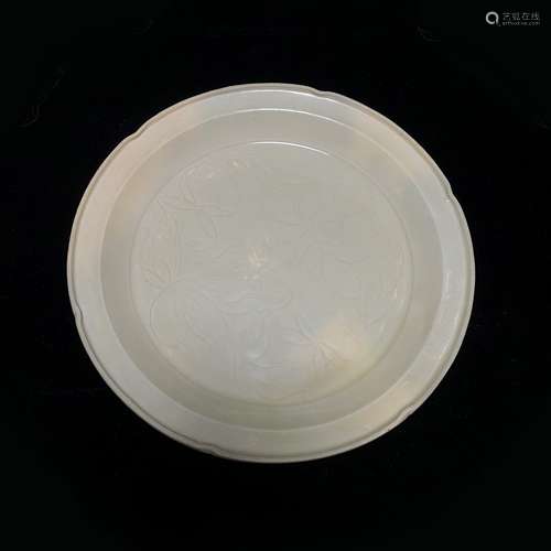 Dingyao White Glazed Porcelain Plate