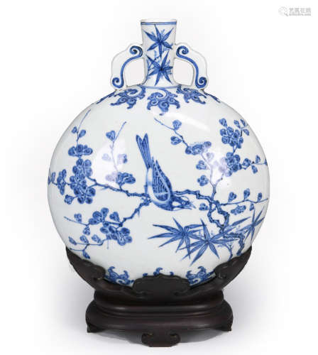 Blue and White Porcelain Moon Flask on Base