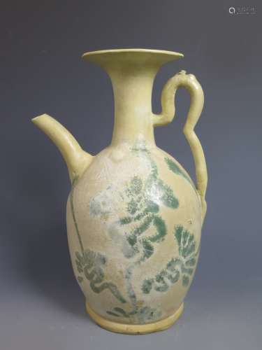 A Chinese ChangShaYao Porcelain Ewer