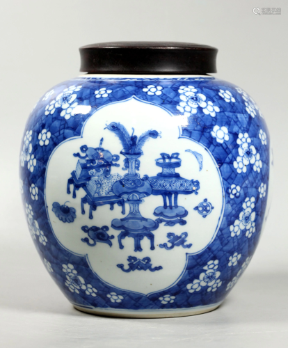 Chinese 19 C Blue & White Porcelain Ginger Jar