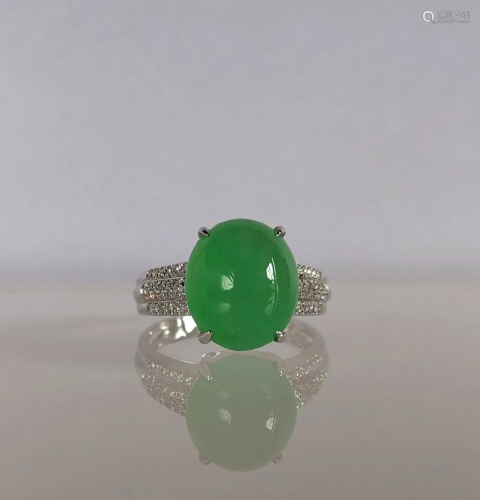 Natural Icy Apple Green Jadeite & Diamond 18K Ring