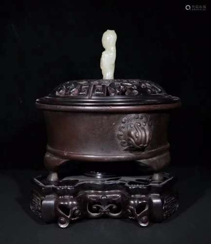 A Brown Censer With Wood & Jade Cover