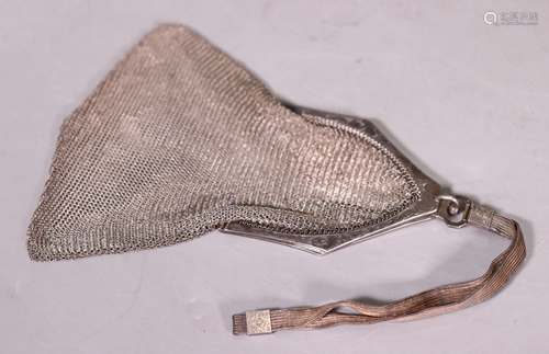 Sterling Silver 1920's Chain Mail Purse; 91.1G