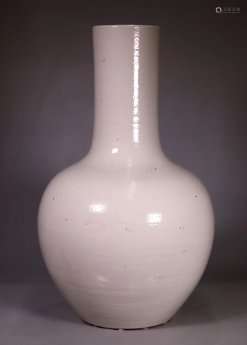 Lg Chinese 19 C White Porcelain Tianqiuping Vase