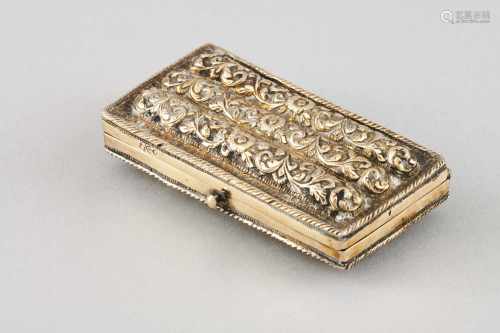 A cigarette case