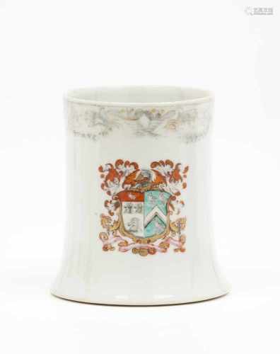 An armorial mug