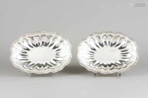 A pair of oval bowls