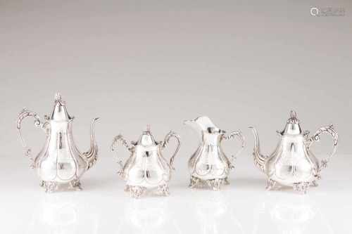A Romantic style coffee and tea set