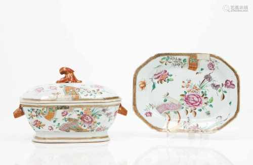A tureen with tray