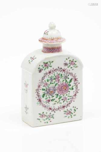 A tea caddy and cover