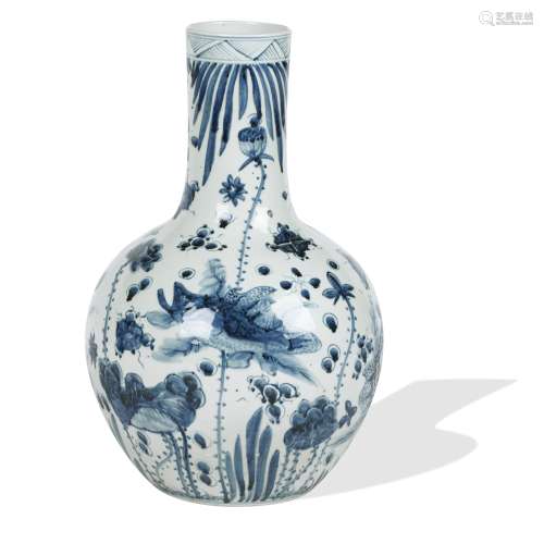 A large blue and white bottle vase 20th century/modern