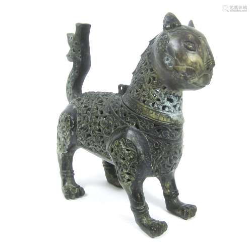 A bronze incense burner in the form of a lion Indian (2)