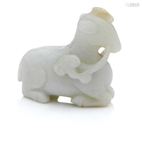 A jade deer and lingxi carving 18th/19th century
