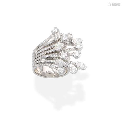 A diamond dress ring, by Zydo