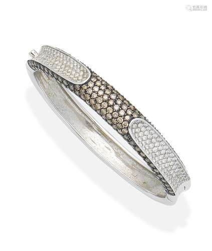 A diamond and coloured diamond bangle