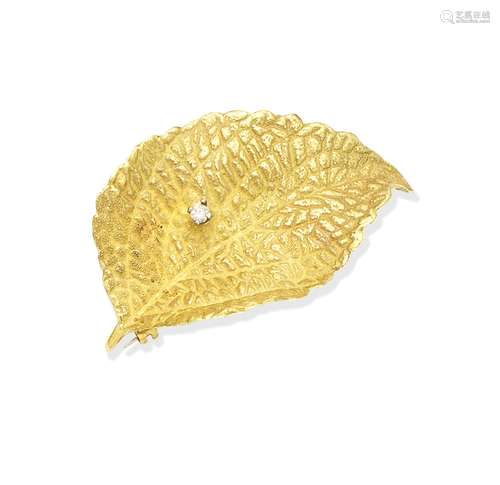 A diamond and gold leaf brooch, by Alan Martin Gard,