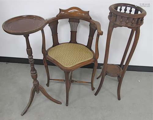 A stained beech Edwardian corner chair with cabriole legs, together with a galleried torcher and