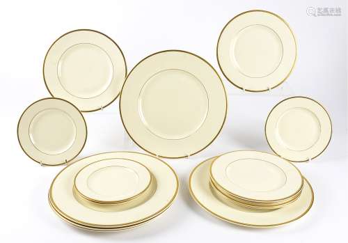 Fourteen Royal Doulton plates, in the 'Heather' pattern from the 'Romance' collection, five