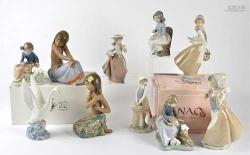 Two Lladro figures of a Hawaiian flower girls, boxed, height approximately 22cm and 20cm together