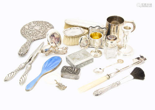 A collection of silver and other items, including a small Chinese silver box, silver dressing