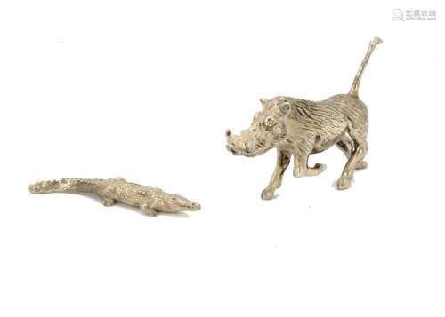 Two modern silver sculptures by Patrick Mavros, one a wart hog, 7cm long and 98g, the other a