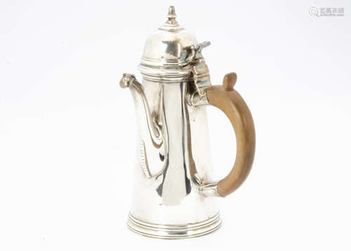 An Edwardian Britannia silver café au lait pot, probably from Charles Stuart Harris, London 1908, in