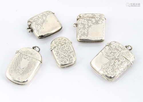 five late 19th and early 20th century silver vesta cases, all of varying designs (5)