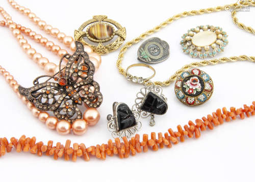 A quantity of costume jewellery, including simulated beads, silver screw back earrings, a nursery