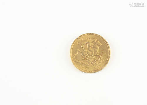 A George V gold full sovereign, dated 1929, with South Africa mint mark, EF