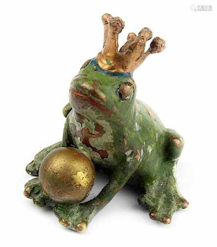 Froschkönig, Wiener Bronze, um 1900, Kleinbronze, farbig staffiert, kleine Farbabplatzer, H. ca. 4