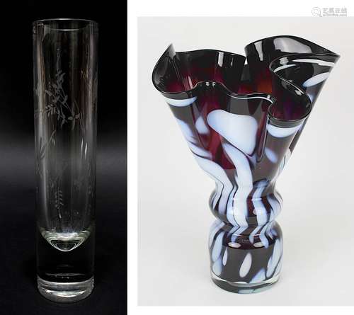 2 Vasen bayerischer Wald und Peill & Putzler: 1 Vase Bayerischer Wald, Klarglas mit violettem Glas