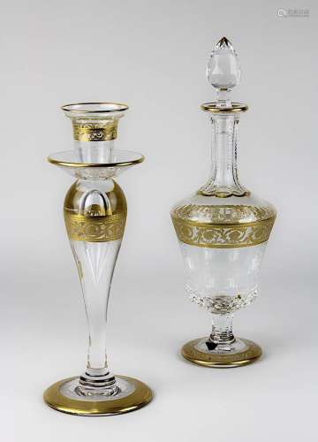 Saint-Louis Karaffe und Kerzenleuchter, Dekor Thistle, Kristallglas mit geätztem und hochkarätig