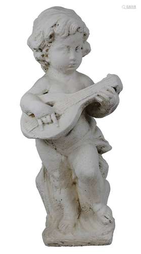 Putto mit Laute, Steinguss 2. H. 20. Jh., im Stil des 18. Jh., Steinguss weiß gefärbt, etwas