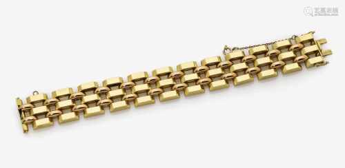A Gold-Link Bracelet